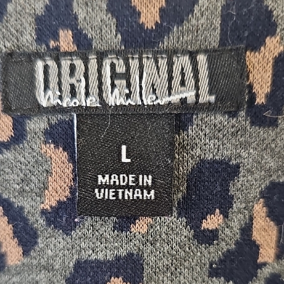 Stylish Black and Pink Patterned Dress. #1111 - Picture 2 of 3